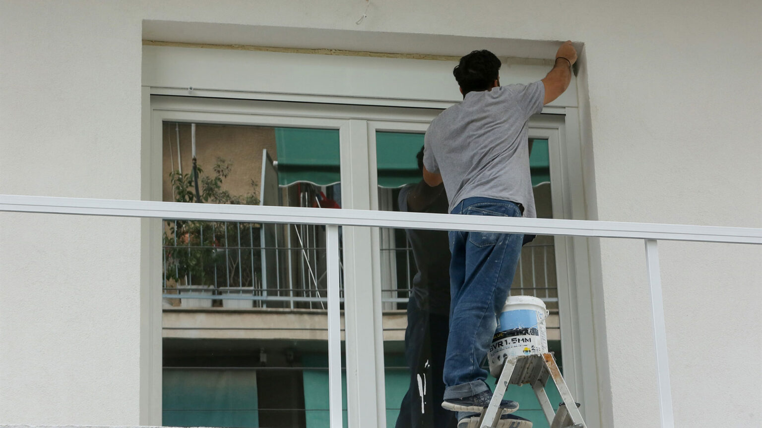 Επιδότηση έως 90% για ανακαίνιση παλαιών κατοικιών