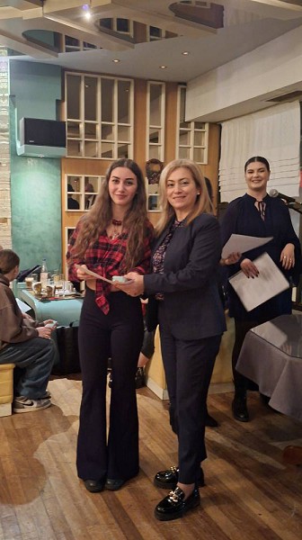 Διπλή γιορτή για τη Θρακική Εστία Εορδαίας: Τίμησαν το έθιμο της Βαρβάρας και βράβευσαν τους αριστούχους! | Eordaialive.com Διπλή γιορτή για τη Θρακική Εστία Εορδαίας: Τίμησαν το έθιμο της Βαρβάρας και βράβευσαν τους αριστούχους! - Eordaialive.com