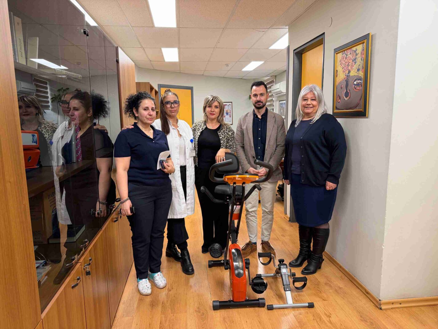 WinCancer και «Αθλητές απέναντι στον Καρκίνο»: Δωρεά εξοπλισμού για τους ασθενείς του Μποδοσάκειου