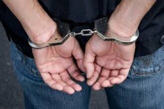 Συνελήφθη σε περιοχή της Φλώρινας 37χρονος αλλοδαπός, σε βάρος του οποίου εκκρεμούσε Ένταλμα Σύλληψης