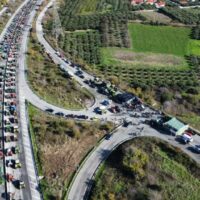 Κλιμακώνουν οι αγρότες: Σε 48ωρους αποκλεισμούς δρόμων από την Πέμπτη - Ξεκίνημα από τη Δυτική Μακεδονία