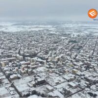 Η Πτολεμαΐδα ντύθηκε στα λευκά: Εντυπωσιακό βίντεο drone από το πρώτο χιόνι της χρονιάς!