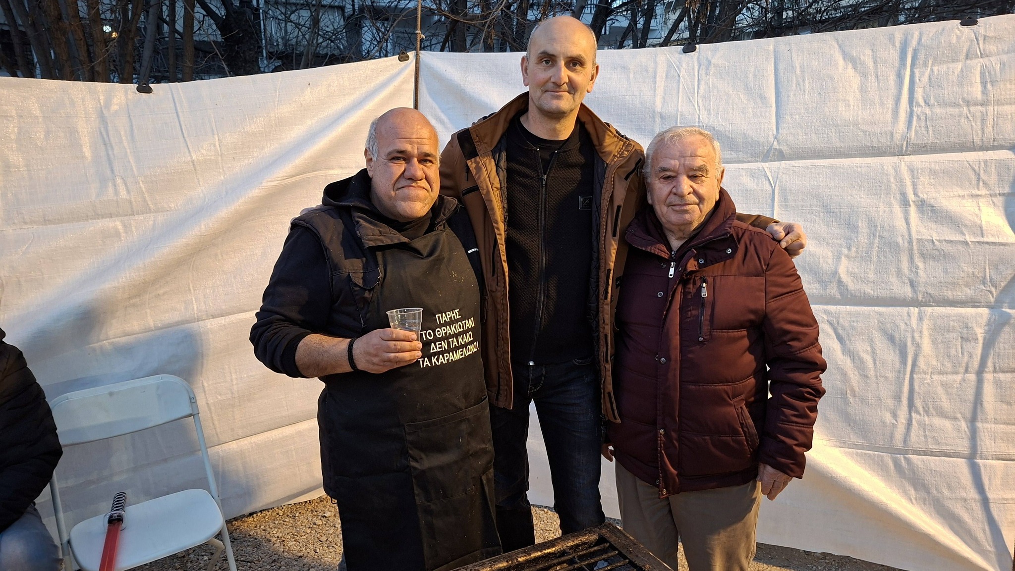 Αποκριάτικο Γλέντι Θρακικής Εστίας Εορδαίας: Ζωντάνια και Παράδοση στην Πλατεία Σαράντη Αρχιγένη! | Eordaialive.com Αποκριάτικο Γλέντι Θρακικής Εστίας Εορδαίας: Ζωντάνια και Παράδοση στην Πλατεία Σαράντη Αρχιγένη! - Eordaialive.com