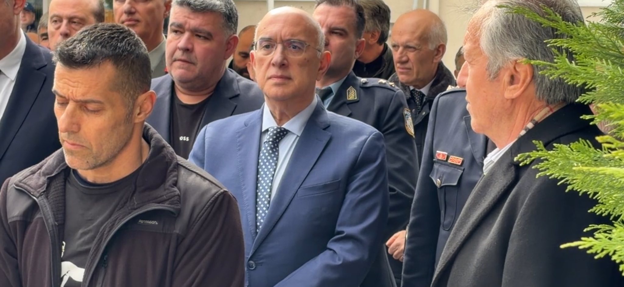 Ετήσιο Μνημόσυνο για τους πεσόντες Αστυνομικούς εν ώρα υπηρεσίας και καθήκοντος (Μνημείο Αστυνομικού Μεγάρου Πτολεμαΐδας) Βίντεο -φωτογραφίες - Eordaialive.com