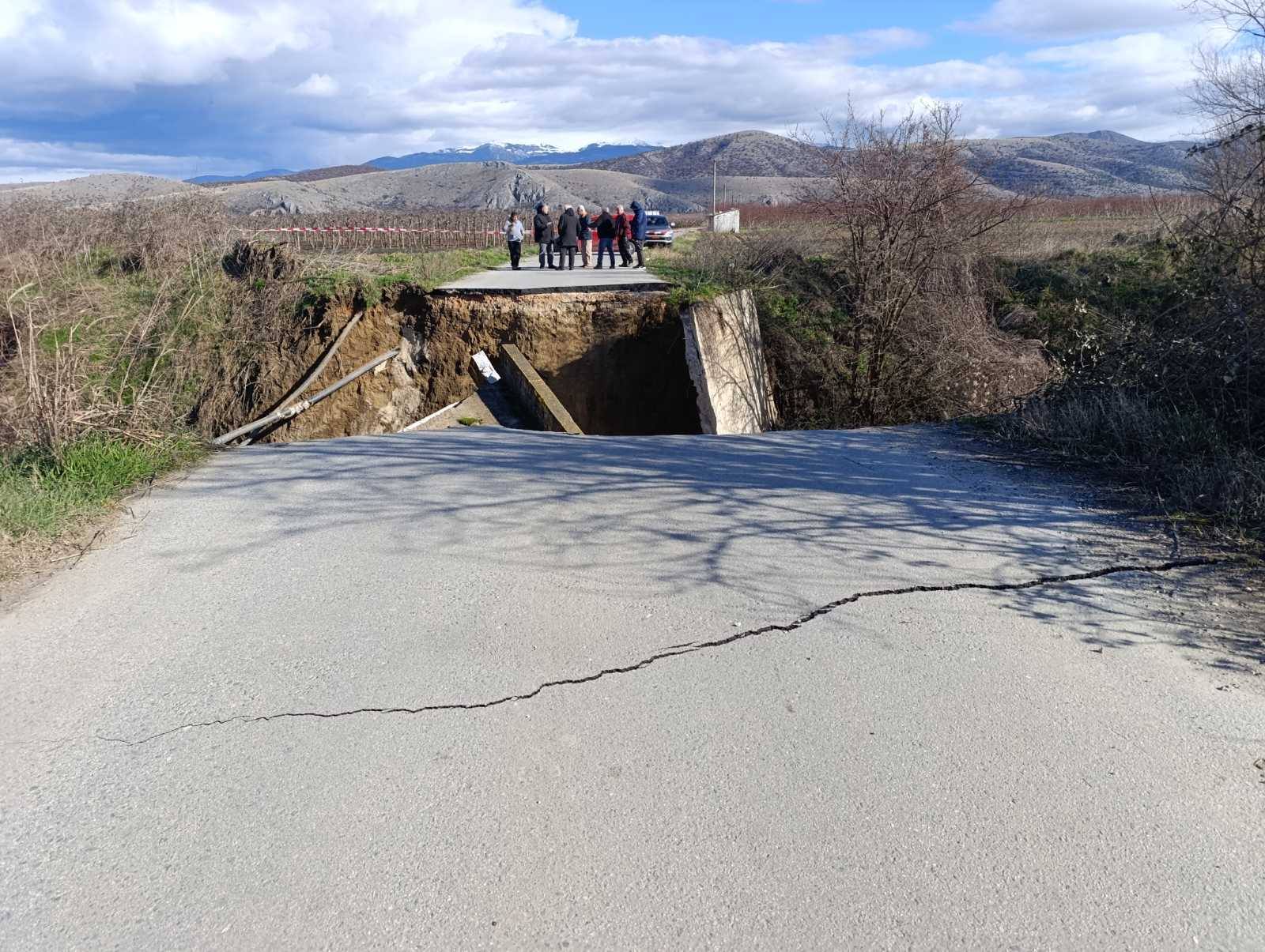 Επίσκεψη Αμανατίδη στη Βεγόρα: Καταστροφές από Υπερχείλιση Φράγματος Περδίκκα - Eordaialive.com