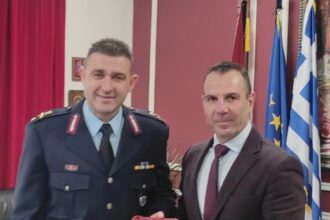 Ο Ταξίαρχος Νικόλαος ΈΞΑΡΧΟΣ, πραγματοποίησε εθιμοτυπική επίσκεψη στην Περιφερειακή Ενότητα Καστοριάς και στο Δημαρχείο Καστοριάς,