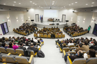 Αριστεία, έρευνα και φοιτητική δράση στο επίκεντρο της Τελετής Βραβεύσεων του Πανεπιστημίου Δυτικής Μακεδονίας