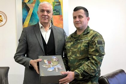 Εθιμοτυπική επίσκεψη του Διοικητή της 9ης Ταξιαρχίας Μ.Π. στον Δήμαρχο Αμυνταίου