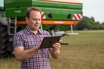 Πρόστιμο ίσο με 50% του ΦΠΑ φέρνει μη έκδοση ηλεκτρονικών τιμολογίων