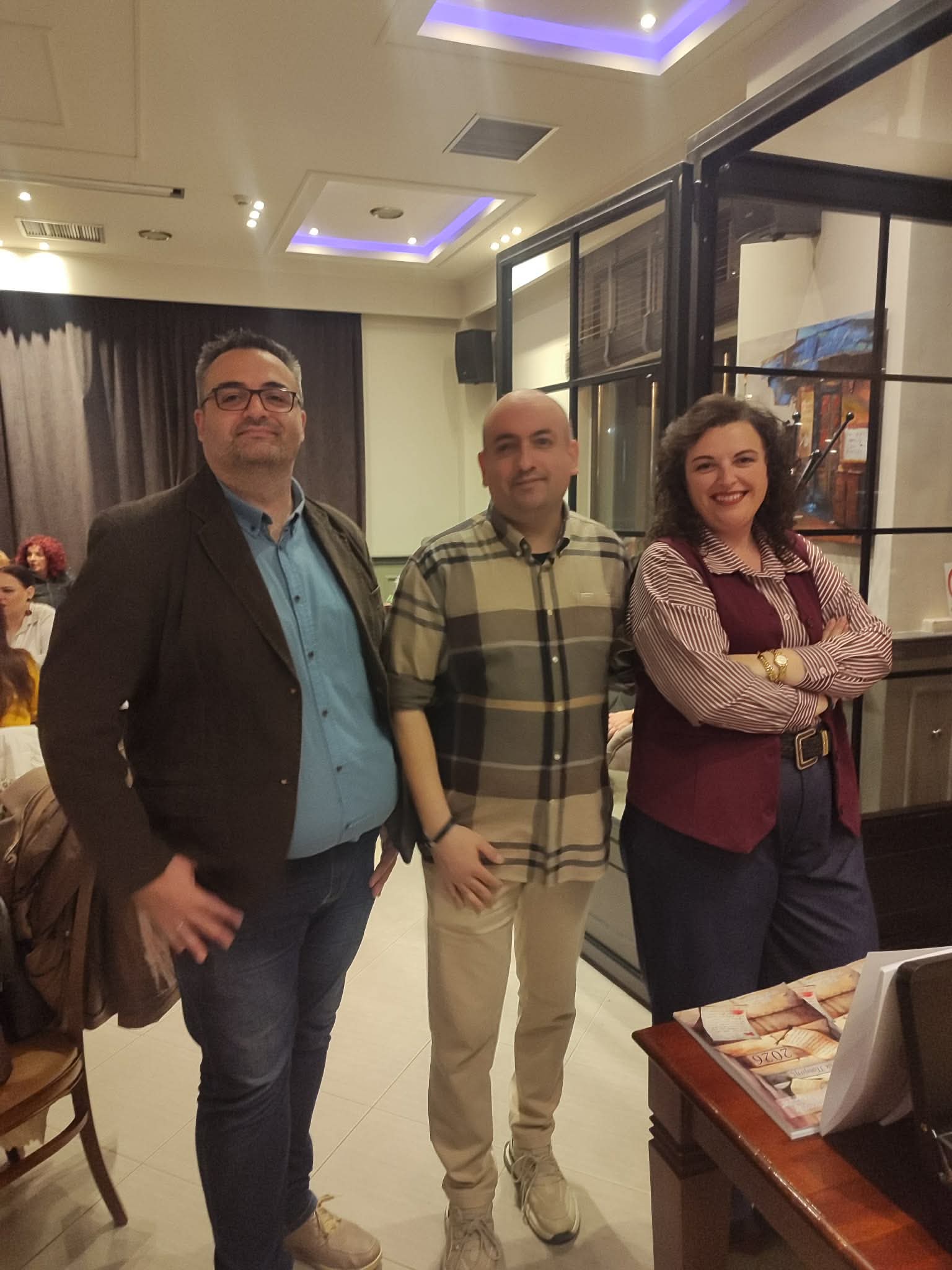 Μια βραδιά ποίησης σκέτο ποίημα... - Eordaialive.com