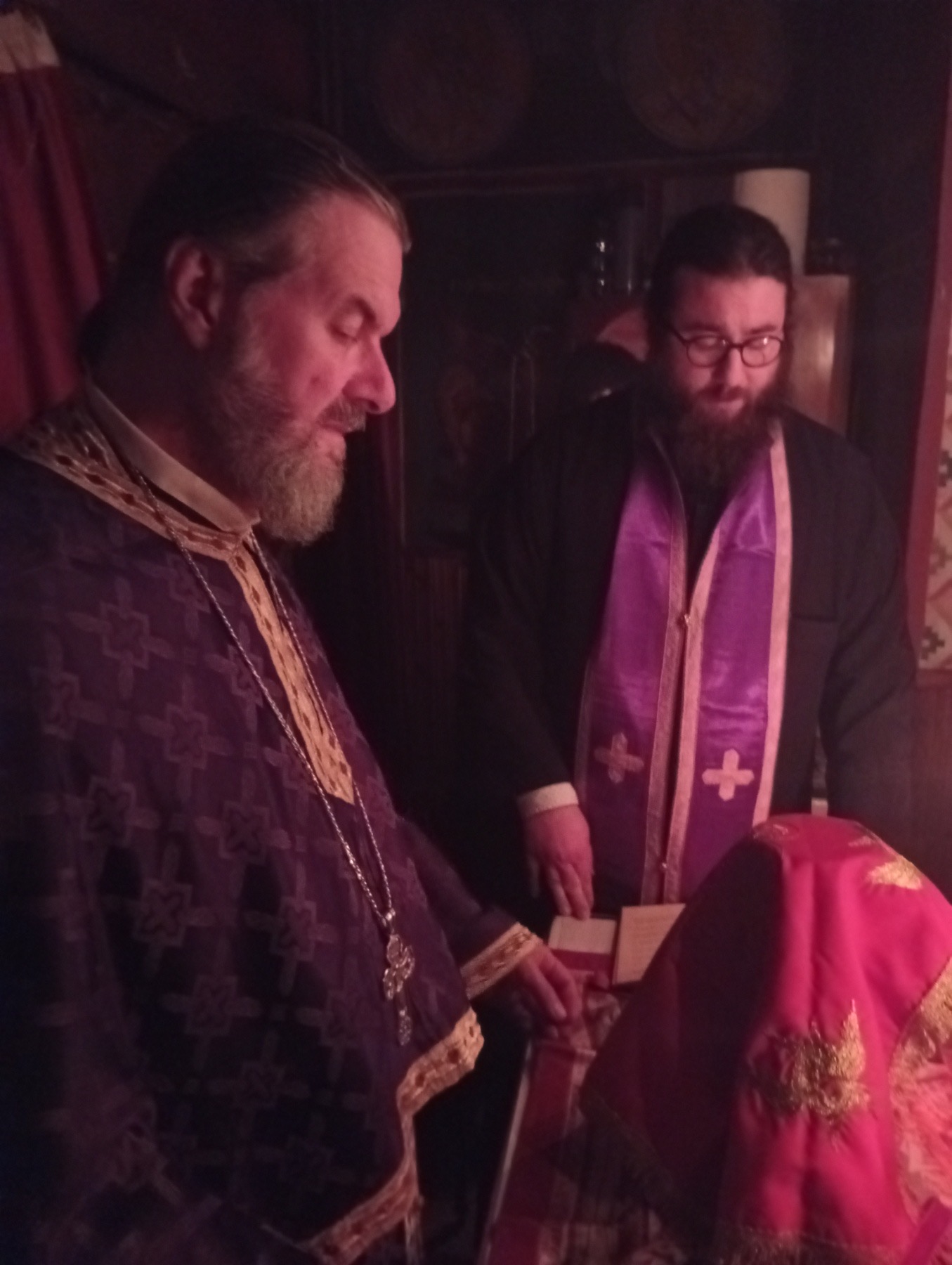 «Ως Θυμίαμα Ενώπιόν Σου»: Κατανυκτική προσευχή στο παρεκκλήσιο του Μποδοσάκειου Νοσοκομείου Πτολεμαιδας (φωτογραφίες-βίντεο) - Eordaialive.com