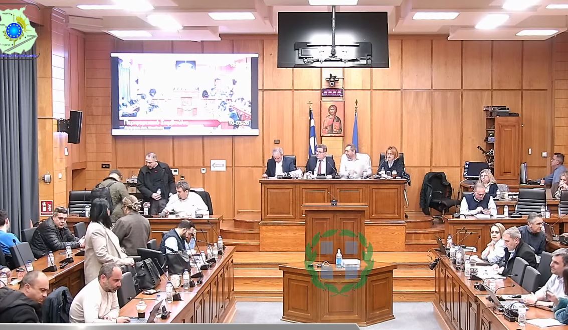 Κραυγή αγωνίας των κτηνοτρόφων στο Περιφερειακό Συμβούλιο: «Μας κατάντησαν εγκληματίες - Αν δεν αντέξουμε, θα καείτε όλοι»