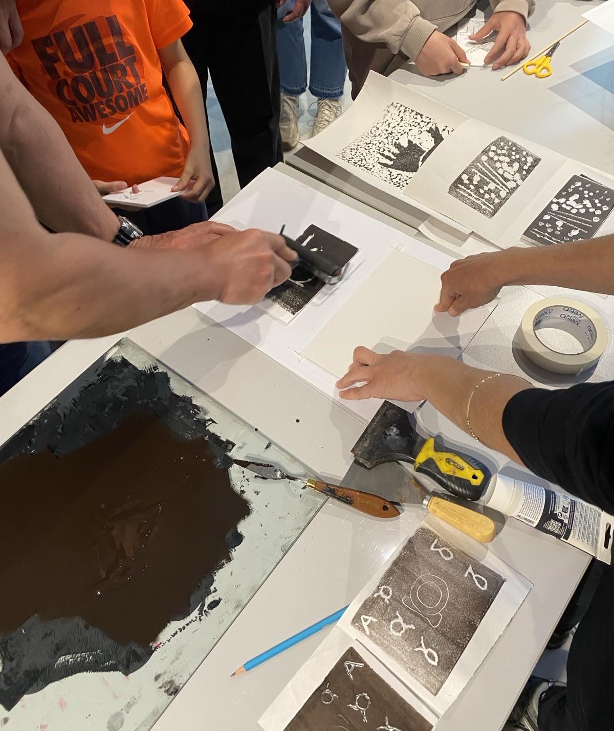 Δήμος Κοζάνης: Τα παιδιά συναντούν τη Βάσω Κατράκη (Φωτογραφίες) - Eordaialive.com