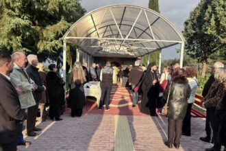 Πτολεμαΐδα: Τιμήθηκαν οι Άγιοι Ραφαήλ, Νικόλαος και Ειρήνη στο Μποδοσάκειο Νοσοκομείο (βίντεο - φωτογραφίες)
