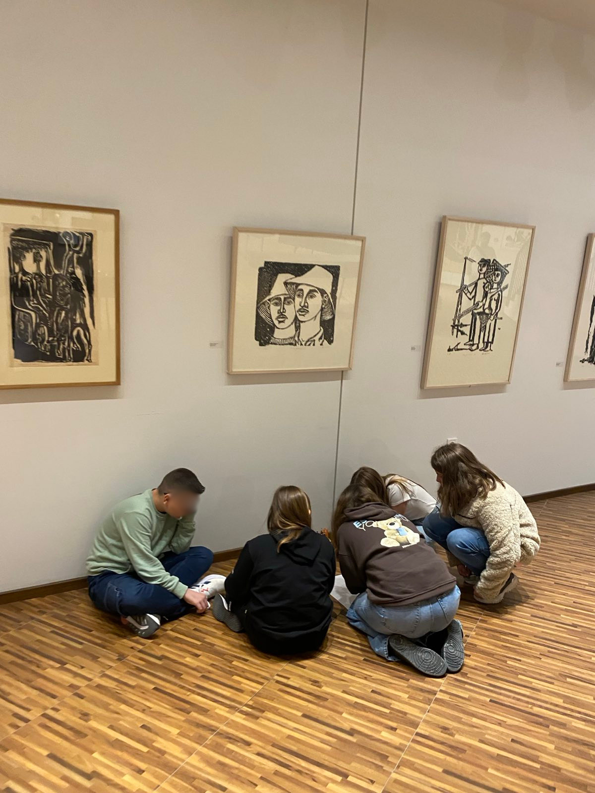 Δήμος Κοζάνης: Τα παιδιά συναντούν τη Βάσω Κατράκη - Διαδραστικές περιηγήσεις στην Κοβεντάρειο Δημοτική Βιβλιοθήκη (Φωτογραφίες) - Eordaialive.com