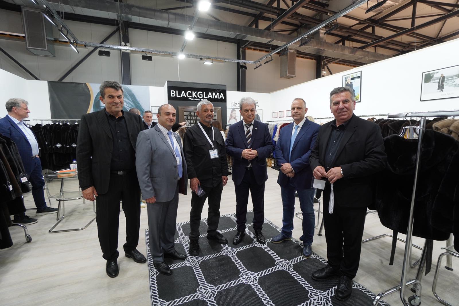 Περιφέρεια Δυτικής Μακεδονίας - Ολοκληρώθηκε η 51η Διεθνής Έκθεση Γούνας Καστοριάς | Eordaialive.com Περιφέρεια Δυτικής Μακεδονίας - Ολοκληρώθηκε η 51η Διεθνής Έκθεση Γούνας Καστοριάς - Eordaialive.com