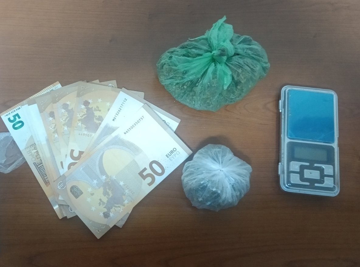 Συνελήφθη 28χρονος ημεδαπός, για διακίνηση ναρκωτικών ουσιών στην πόλη της Φλώρινας