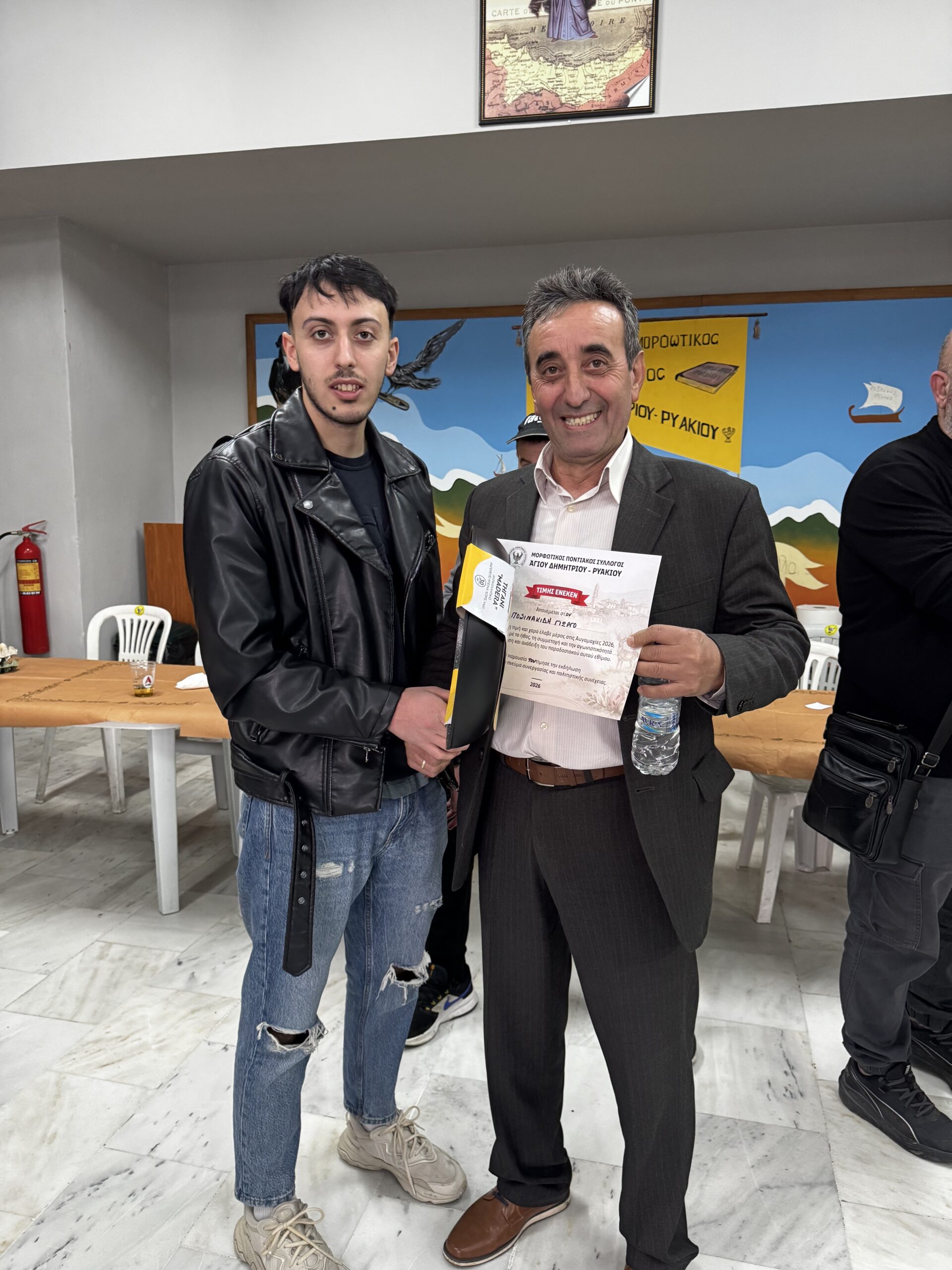 Έσπασαν τα αυγά στον Άγιο Δημήτριο: Δείτε ποιοι κέρδισαν στις Αυγομαχίες και ποιοι πήραν... το τηγάνι! | Eordaialive.com Έσπασαν τα αυγά στον Άγιο Δημήτριο: Δείτε ποιοι κέρδισαν στις Αυγομαχίες και ποιοι πήραν... το τηγάνι! - Eordaialive.com
