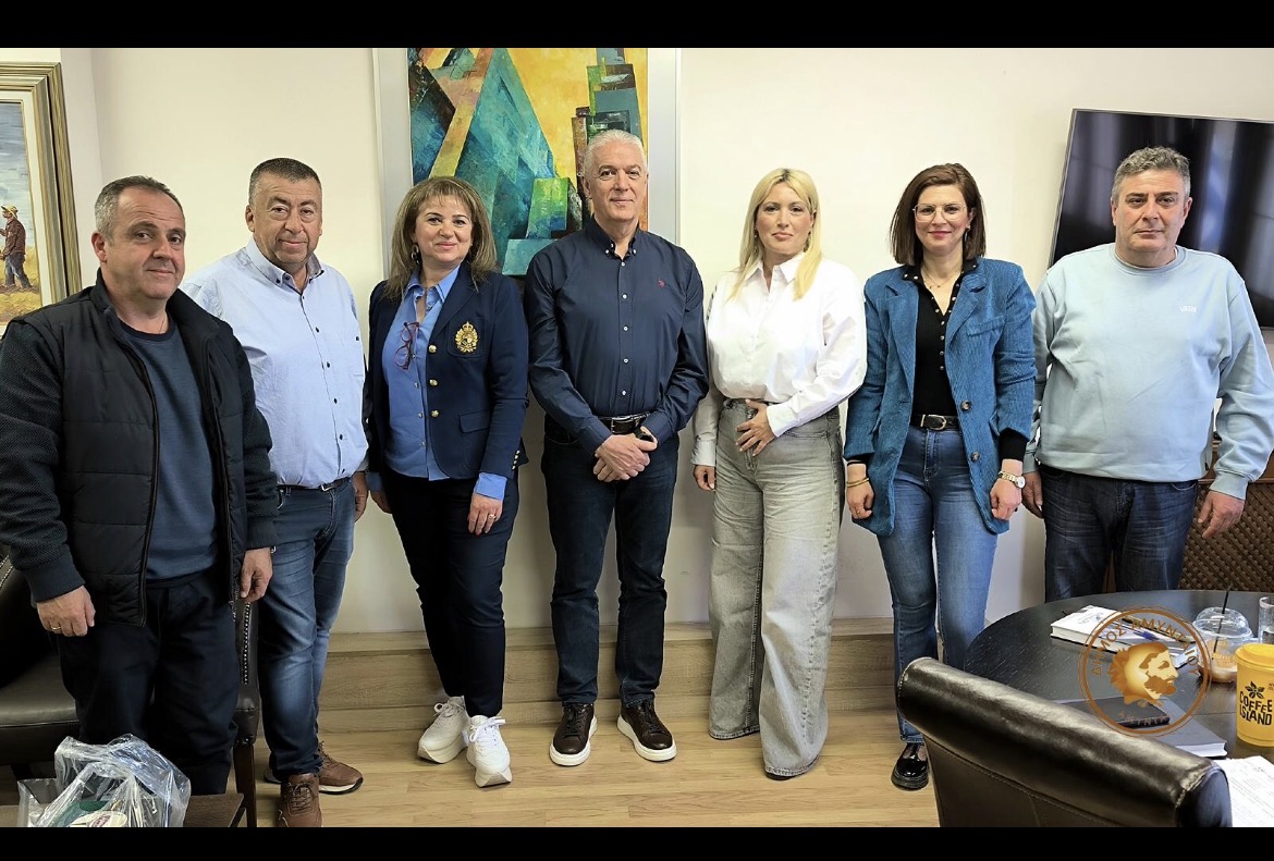 Επίσκεψη της Προέδρου της ΔΕΕΠ Φλώρινας στον Δήμαρχο Αμυνταίου (φώτο) - Eordaialive.com