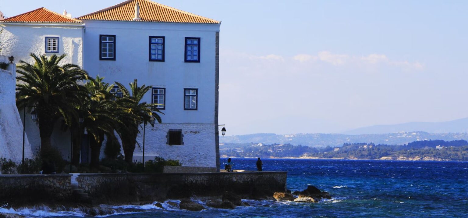 Τουρισμός για Όλους 2026: Πότε ανοίγουν οι αιτήσεις – Ποιοι θα λάβουν voucher ύψους 200 ευρώ και ποιοι 600 ευρώ