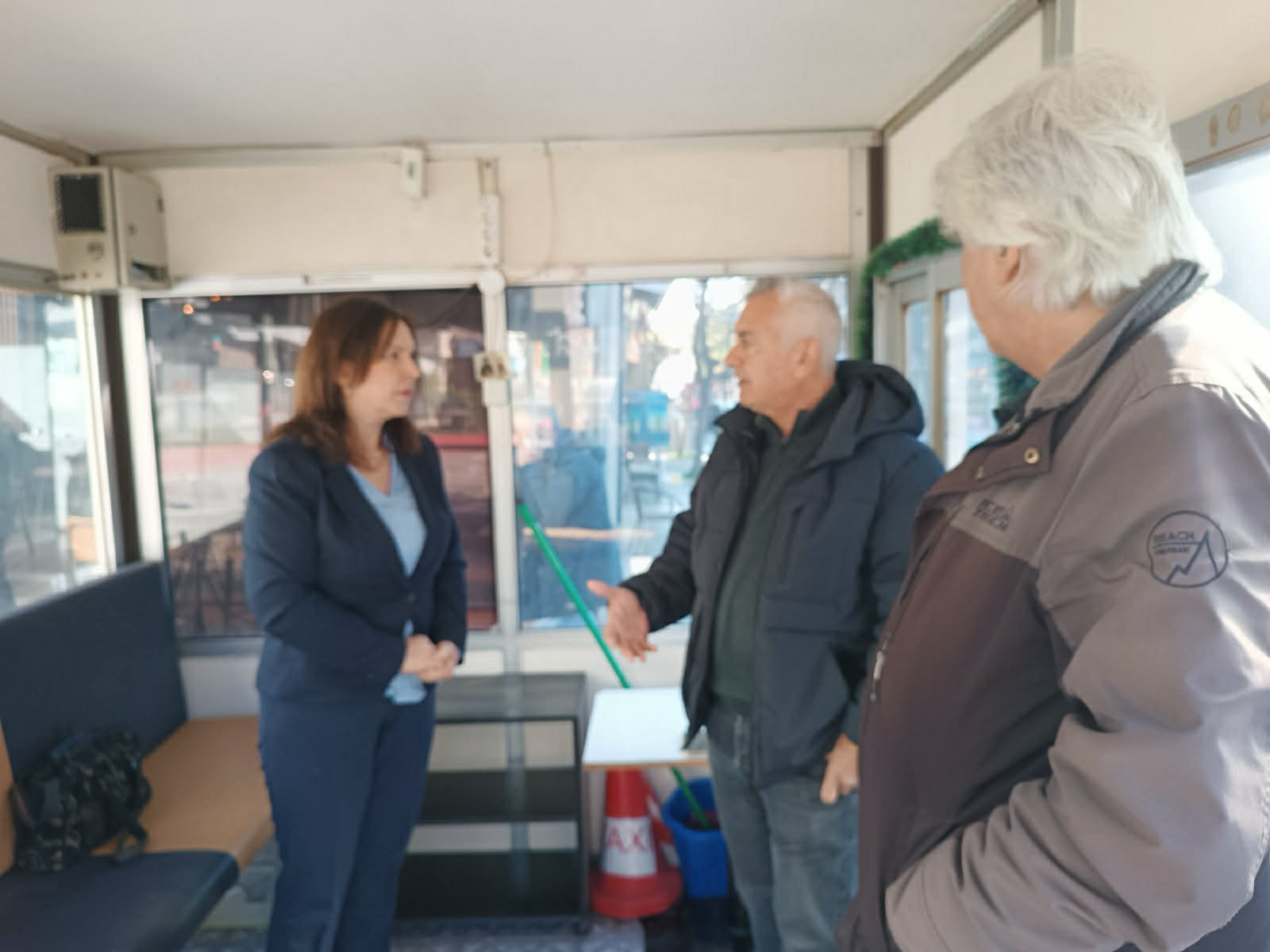 Καλλιόπη Βέττα: Συνάντηση με την Ένωση Ραδιοταξί «Ο Πτολεμαίος» | Eordaialive.com Καλλιόπη Βέττα: Συνάντηση με την Ένωση Ραδιοταξί «Ο Πτολεμαίος» - Eordaialive.com