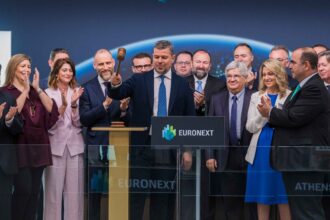 Στην Euronext Athens η Διοίκηση της ΔΕΗ για την εισαγωγή των νέων μετοχών της εταιρείας