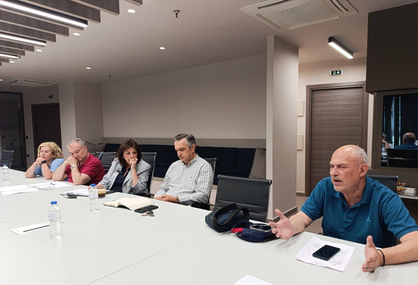 Ενημέρωση Περιφερειάρχη για τους μετακινούμενους κτηνοτρόφους. - Eordaialive.com