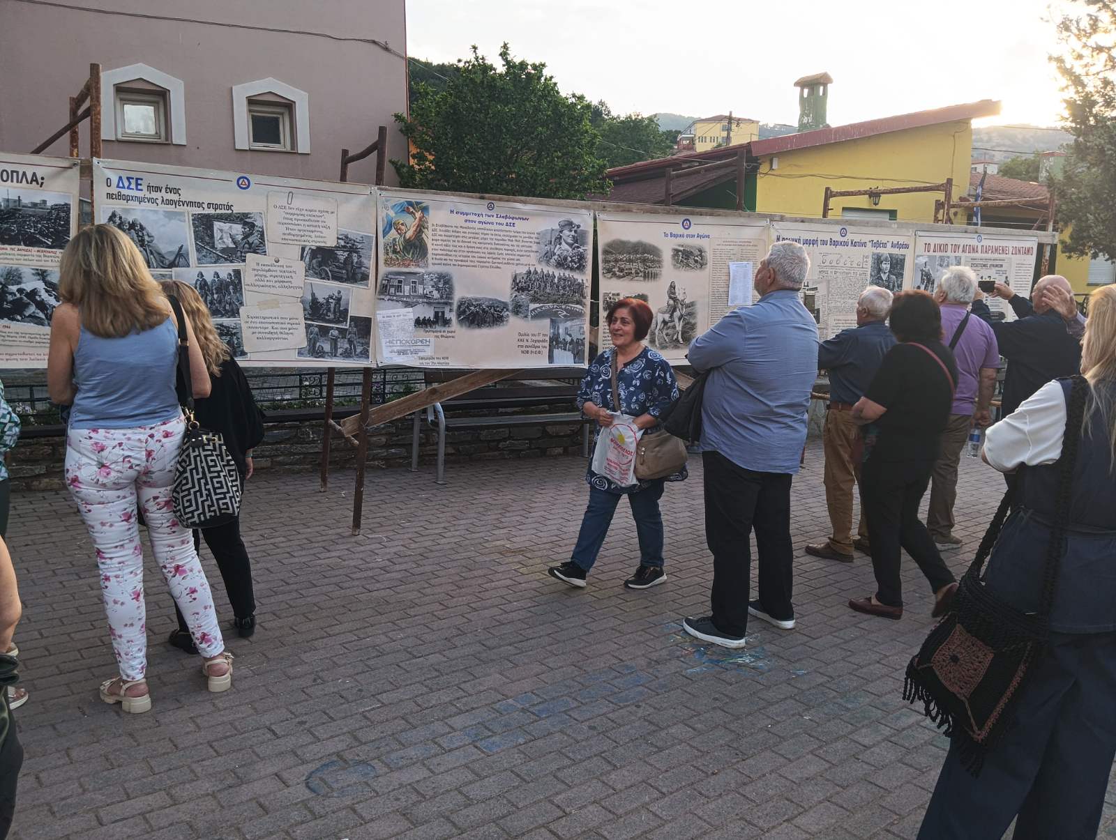 Με μεγάλη επιτυχία πραγματοποιήθηκε η εκδήλωση της ΤΕ Ενεργειακού Κέντρου του ΚΚΕ στο Βαρικό για τα 80 χρόνια από την ίδρυση του Δημοκρατικού Στρατού Ελλάδας | Eordaialive.com Με μεγάλη επιτυχία πραγματοποιήθηκε η εκδήλωση της ΤΕ Ενεργειακού Κέντρου του ΚΚΕ στο Βαρικό για τα 80 χρόνια από την ίδρυση του Δημοκρατικού Στρατού Ελλάδας - Eordaialive.com
