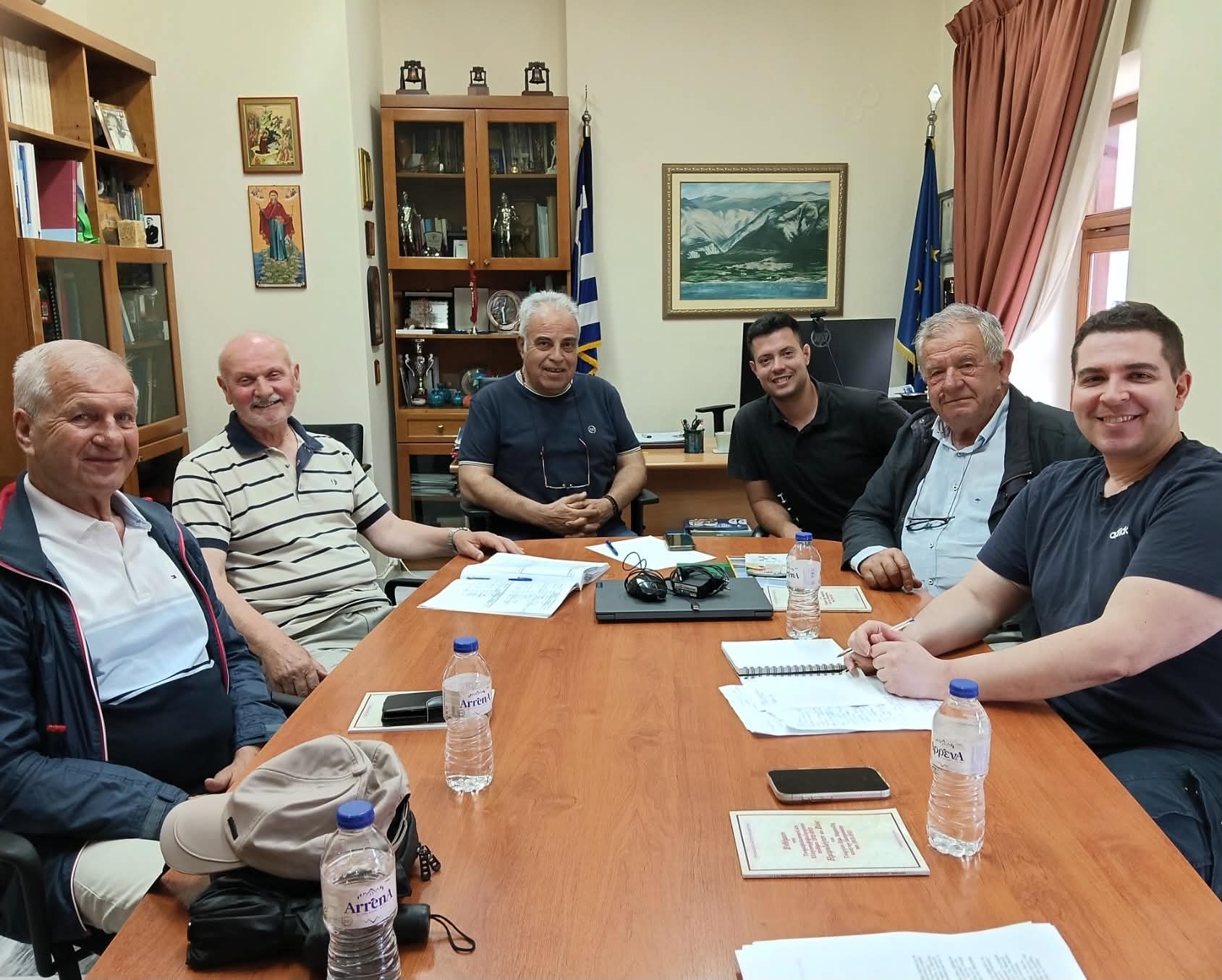 Δημοκράτες - Προοδευτικό Κέντρο: Επίσκεψη στο Δημαρχείο και την πόλη του Βελβεντού. | Eordaialive.com Δημοκράτες - Προοδευτικό Κέντρο: Επίσκεψη στο Δημαρχείο και την πόλη του Βελβεντού