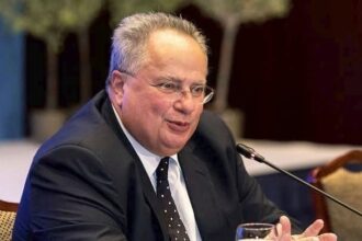 Νίκος Κοτζιάς: “Διέλυσαν τον ΣΥΡΙΖΑ, τον έθεσαν σε ομηρία και θέλουν τα «ασημικά» (Από "Ανοιχτό Παράθυρο")