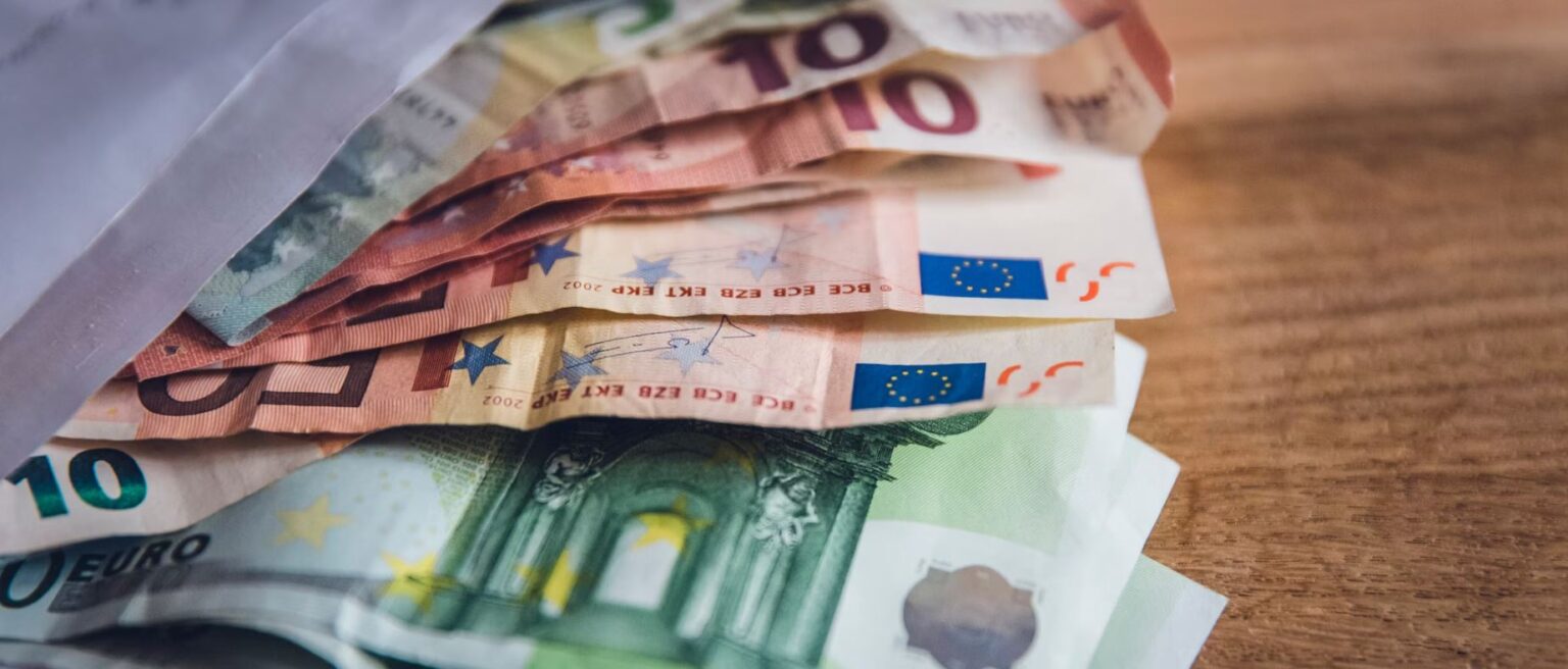 Αναδρομικά: Ποια βρίσκονται στο στόχαστρο της ΑΑΔΕ