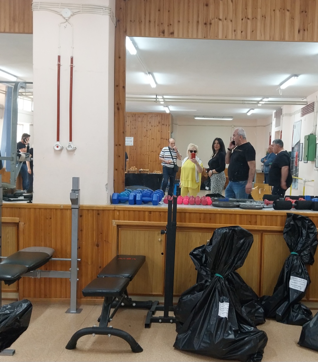 Συνεχίζεται η διανομή αθλητικού εξοπλισμού στις σχολικές μονάδες της Π.Ε. Κοζάνης | Eordaialive.com Συνεχίζεται η διανομή αθλητικού εξοπλισμού στις σχολικές μονάδες της Π.Ε. Κοζάνης - Eordaialive.com