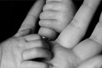 Έκτακτο επίδομα 150 ευρώ ανά παιδί: Τα κριτήρια, οι δικαιούχοι και ο τρόπος καταβολής