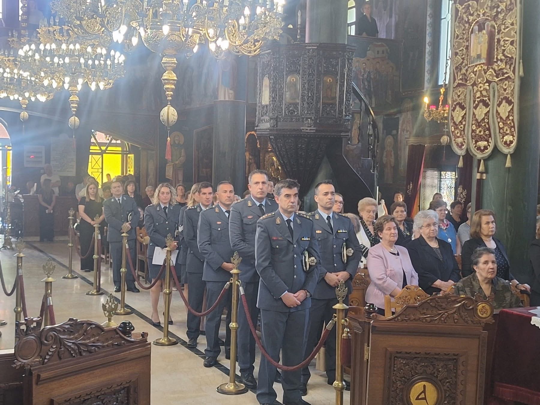 Με τιμές και συγκίνηση η Ημέρα Αποστράτων της Ελληνικής Αστυνομίας στην Κοζάνη | Eordaialive.com Με τιμές και συγκίνηση η Ημέρα Αποστράτων της Ελληνικής Αστυνομίας στην Κοζάνη - Eordaialive.com