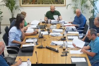 Σύγκρουση στην Περιφερειακή Επιτροπή: Αντιδράσεις για τις 500.000€ σε τεχνικό σύμβουλο και δράσεις εξωστρέφειας με «εισήγηση μίας σελίδας»