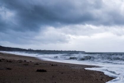 Καμπανάκι Μαρουσάκη για απότομη αλλαγή του καιρού: Έρχεται επικίνδυνη εβδομάδα με καταιγίδες και χαλάζι.