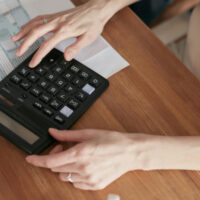Νέες ρυθμίσεις χρεών: Ανοίγουν οι 72 δόσεις, νέος εξωδικαστικός και προστασία πρώτης κατοικίας - Το χρονοδιάγραμμα