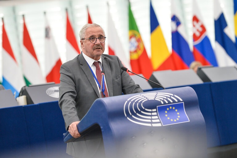 Γ. Μανιάτης: «Τι απέγιναν τα 7,5 δις ευρώ που υποσχέθηκε ο κ. Μητσοτάκης στη Δυτική Μακεδονία για την απολιγνιτοποίηση;»