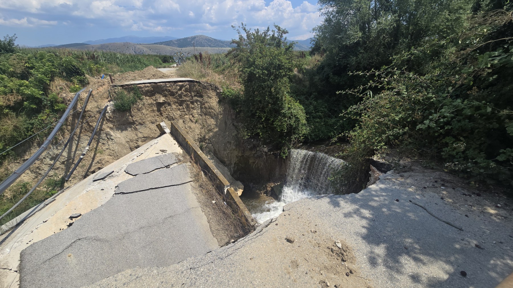 Σε Νυμφαίο και Λέχοβο ο Περιφερειάρχης Δυτικής Μακεδονίας και ο Δήμαρχος Αμυνταίου | Eordaialive.com Σε Νυμφαίο και Λέχοβο ο Περιφερειάρχης Δυτικής Μακεδονίας και ο Δήμαρχος Αμυνταίου - Eordaialive.com