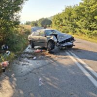 Τροχαίο στον δρόμο προς το Βαρικό – Ι.Χ. εξετράπη της πορείας του και προσέκρουσε σε δέντρο