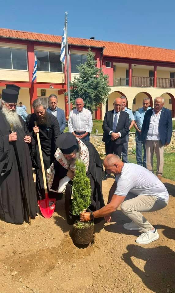 Μιχάλης Παπαδόπουλος: Μετά από 9 χρόνια λειτούργησε ξανά η Ιερά Μονή Αγίας Παρασκευής στο Μηλοχώρι - Eordaialive.com