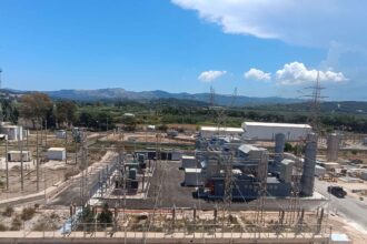 Όμιλος ΔΕΗ: Με πέντε νέες, ευέλικτες αεριοστροβιλικές μονάδες ενισχύονται οι σταθμοί σε Χίο, Λέσβο και Ρόδο