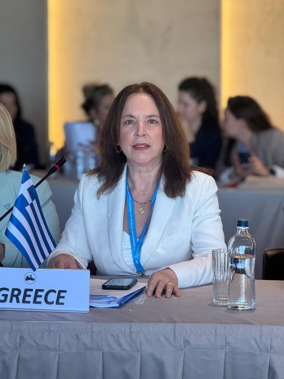 Καλλιόπη Βέττα: «Η ψηφιακή διακυβέρνηση αποτελεί μια αναγκαία εξέλιξη για τον εκσυγχρονισμό του κράτους, αλλά η επιτυχία της εξαρτάται από τη μέριμνα για τη Δημοκρατία, την συμπερίληψη και τη διαφάνεια» | Eordaialive.com Καλλιόπη Βέττα: «Η ψηφιακή διακυβέρνηση αποτελεί μια αναγκαία εξέλιξη για τον εκσυγχρονισμό του κράτους, αλλά η επιτυχία της εξαρτάται από τη μέριμνα για τη Δημοκρατία, την συμπερίληψη και τη διαφάνεια» - Eordaialive.com
