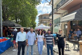 Ν.Ε. ΠΑΣΟΚ – Κινήματος Αλλαγής Κοζάνης: Επίσκεψη στην λαϊκή αγορά Κοζάνης
