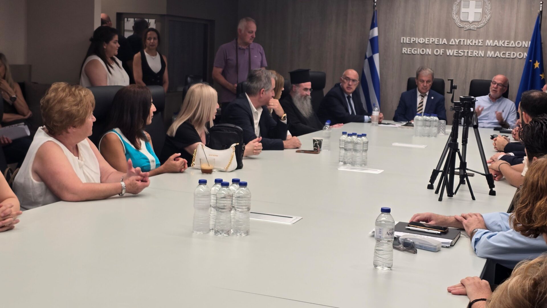 Περιφέρεια Δυτικής Μακεδονίας: Υπογράφηκε η προγραμματική σύμβαση για την ανακαίνιση του κτιρίου της Στέγης Ανηλίκων Κοζάνης | Eordaialive.com Περιφέρεια Δυτικής Μακεδονίας: Υπογράφηκε η προγραμματική σύμβαση για την ανακαίνιση του κτιρίου της Στέγης Ανηλίκων Κοζάνης - Eordaialive.com