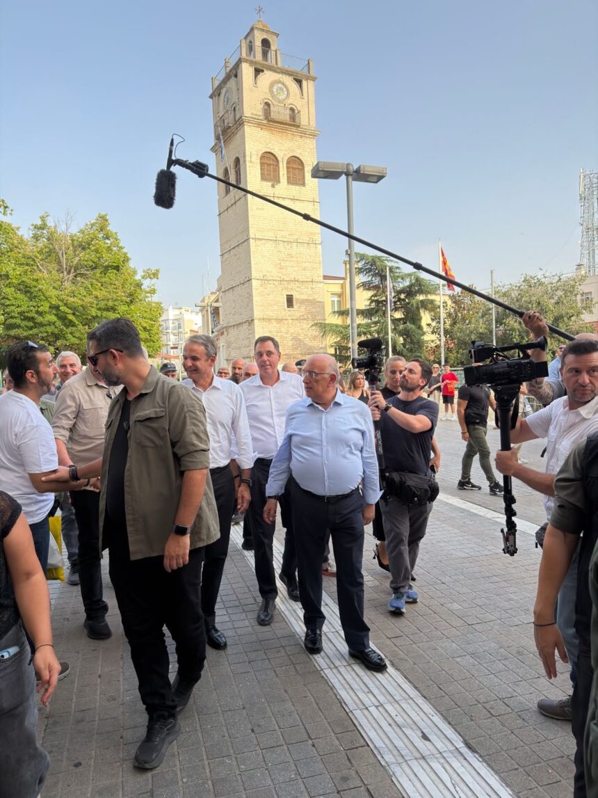 Μητσοτάκης στην Κοζάνη – Στην πλατεία και στους δρόμους της πόλης ο πρωθυπουργός - Eordaialive.com