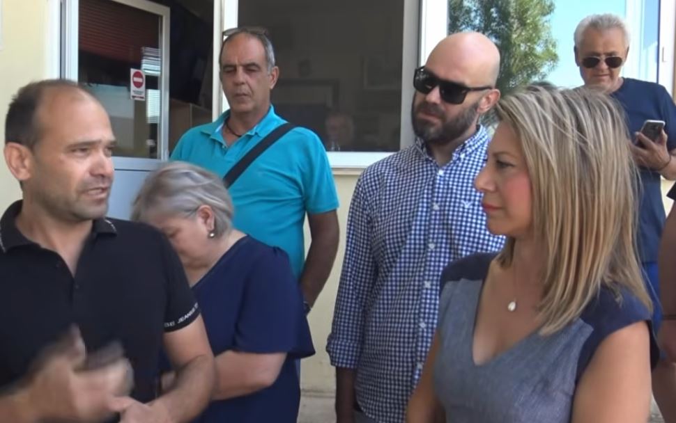 Οδοιπορικό της Μ. Καρυστιανού στον ΑΗΣ Αγίου Δημητρίου: «Εθνικό έγκλημα το κλείσιμο των μονάδων» – Κραυγή αγωνίας από τους απολυμένους