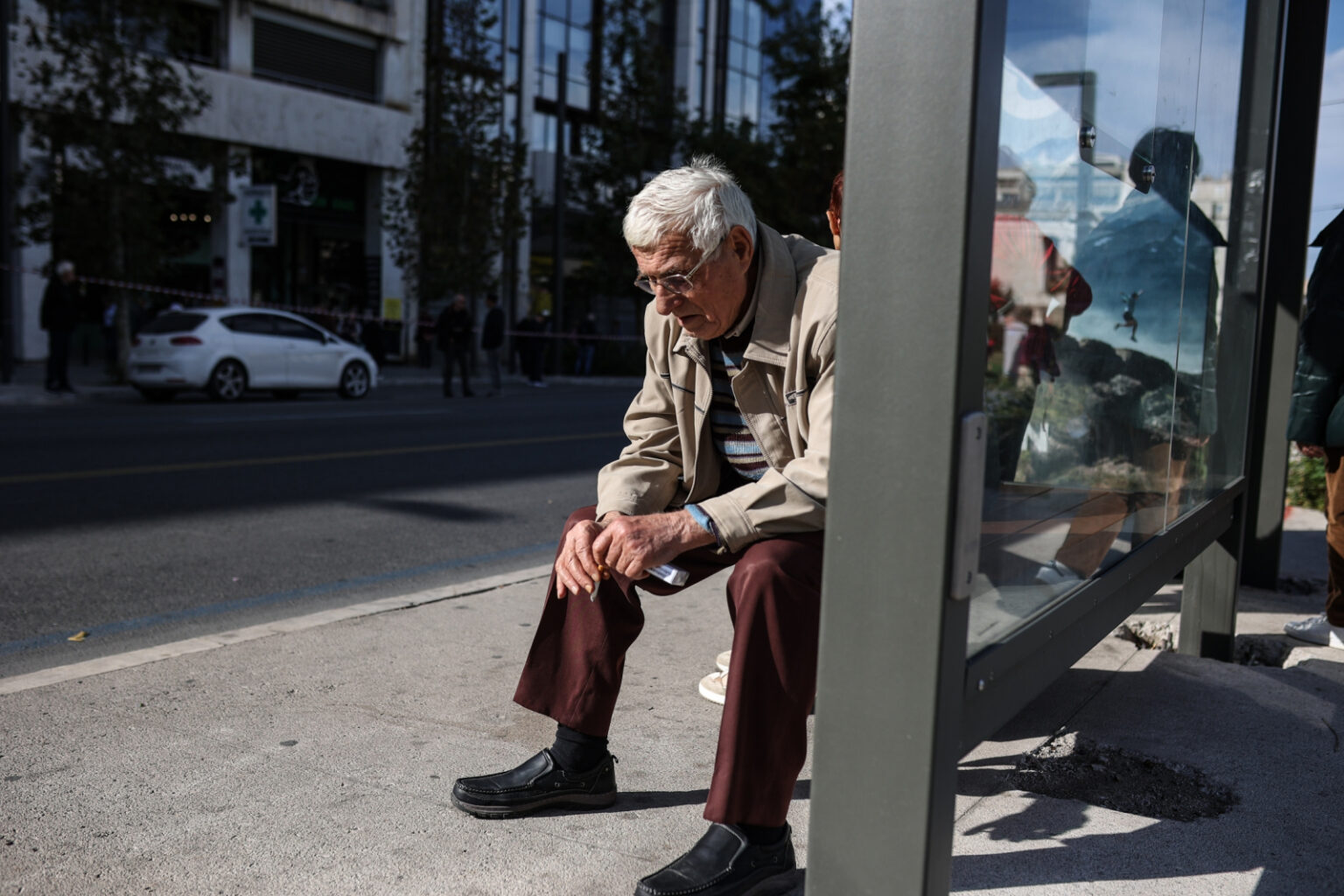 Πού θα φτάσει το επίδομα των συνταξιούχων - Αλλάζει το όριο ηλικίας