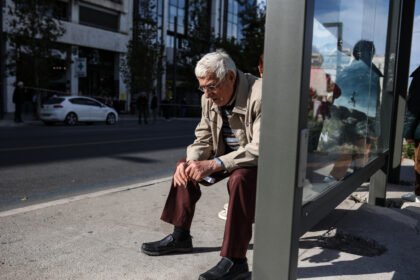 Πού θα φτάσει το επίδομα των συνταξιούχων - Αλλάζει το όριο ηλικίας