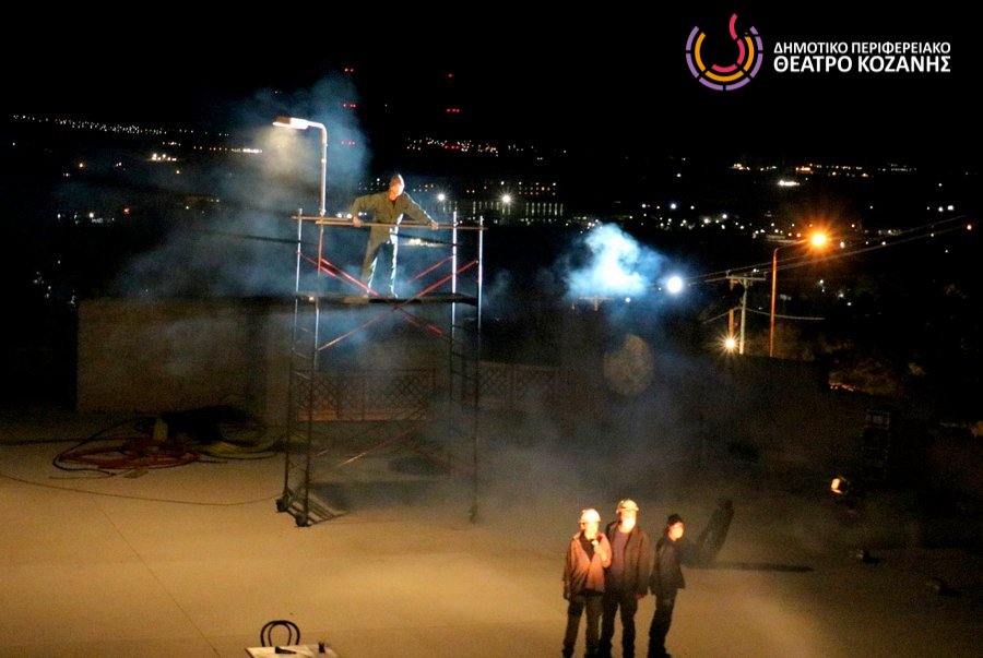 Η «Γη της Επαγγελίας» ολοκλήρωσε το ταξίδι της, την Τετάρτη 9/9 στο ανοιχτό θέατρο Ποντοκώμης που γέμισε με θεατές κάθε ηλικίας. (ΦΩΤΟΓΡΑΦΙΕΣ VIDEO) - Eordaialive.com